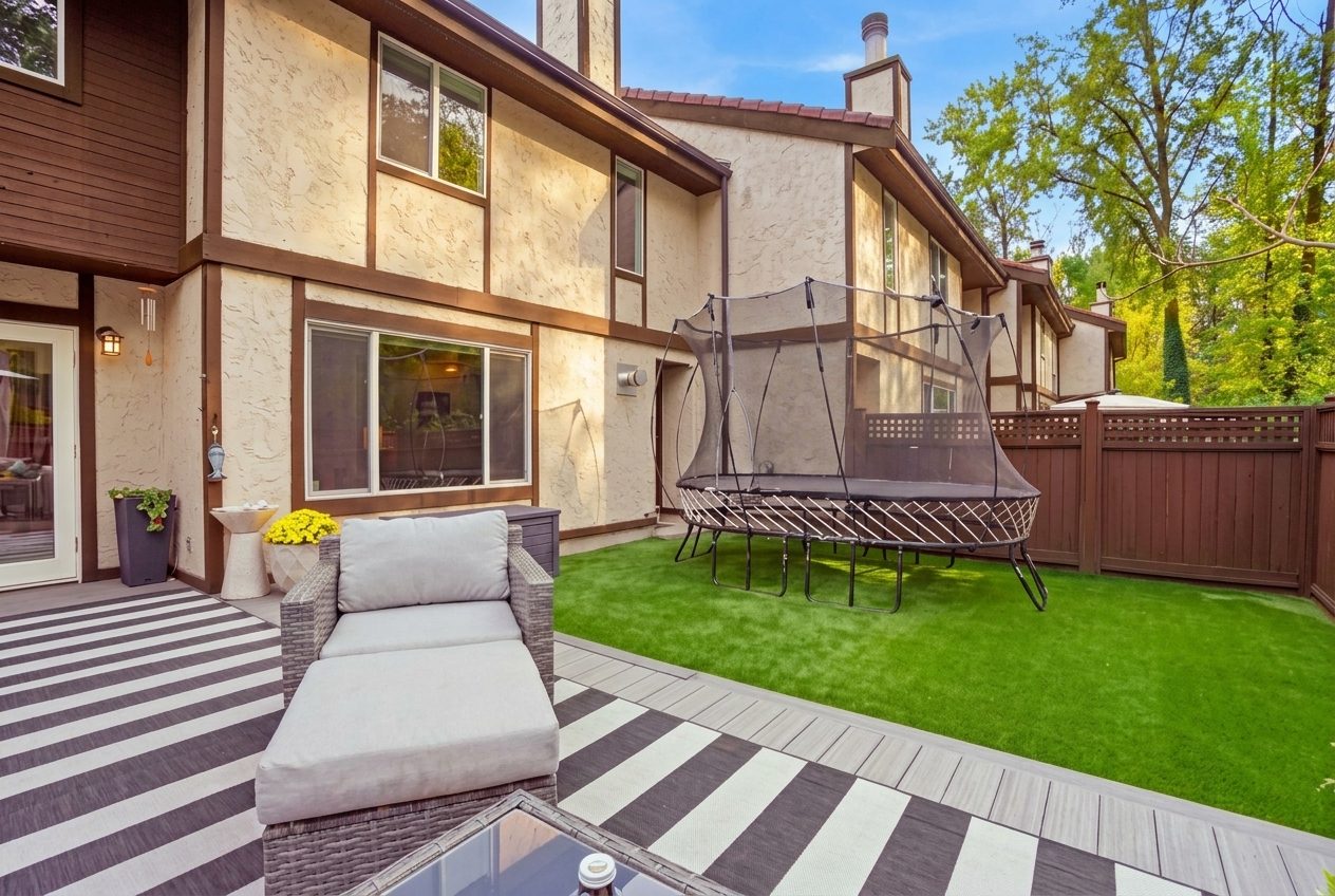 102E 3655 Shaughnessy Street, Port Coquitlam — Outside photo 5