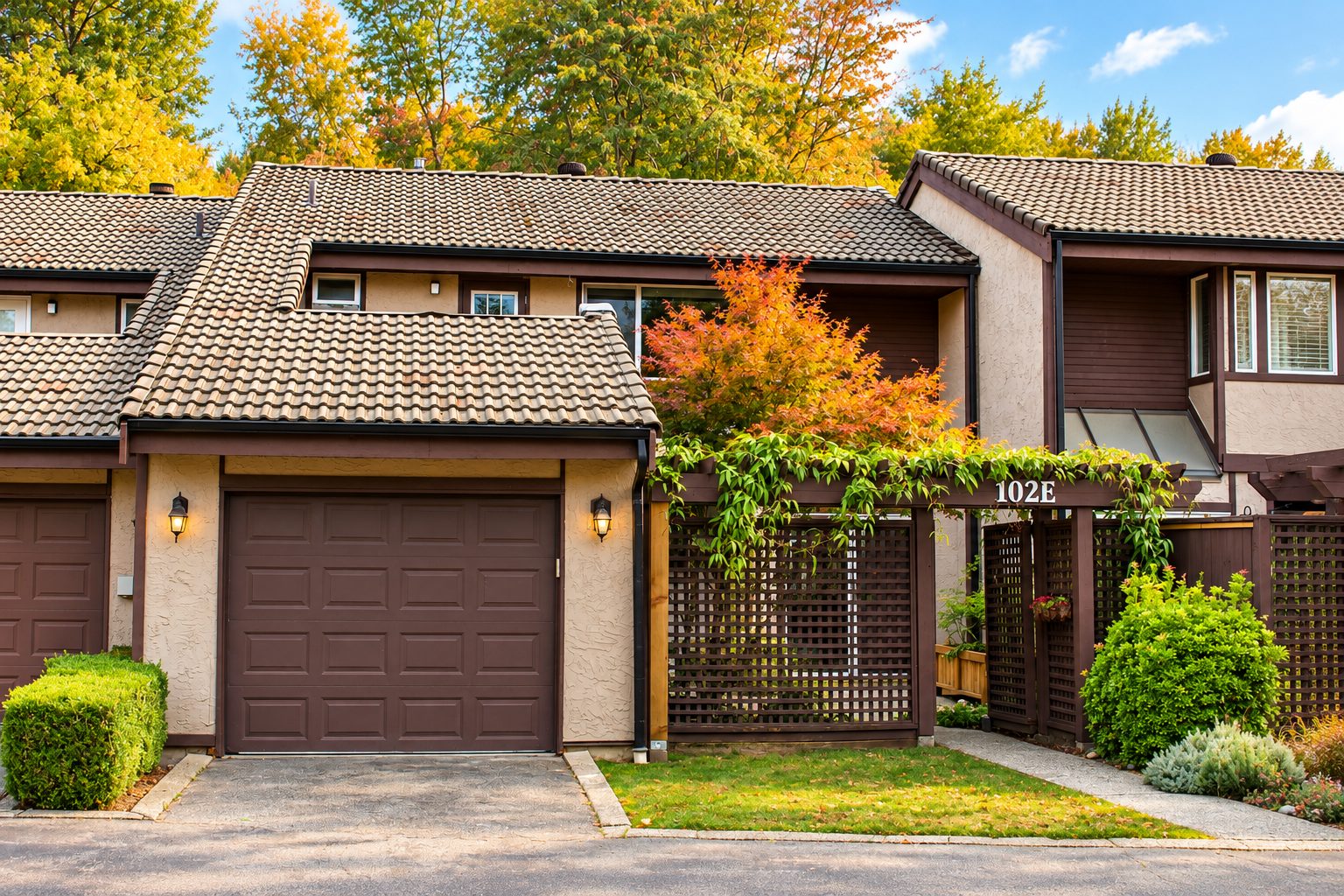 102E 3655 Shaughnessy Street, Port Coquitlam — Outside photo 2