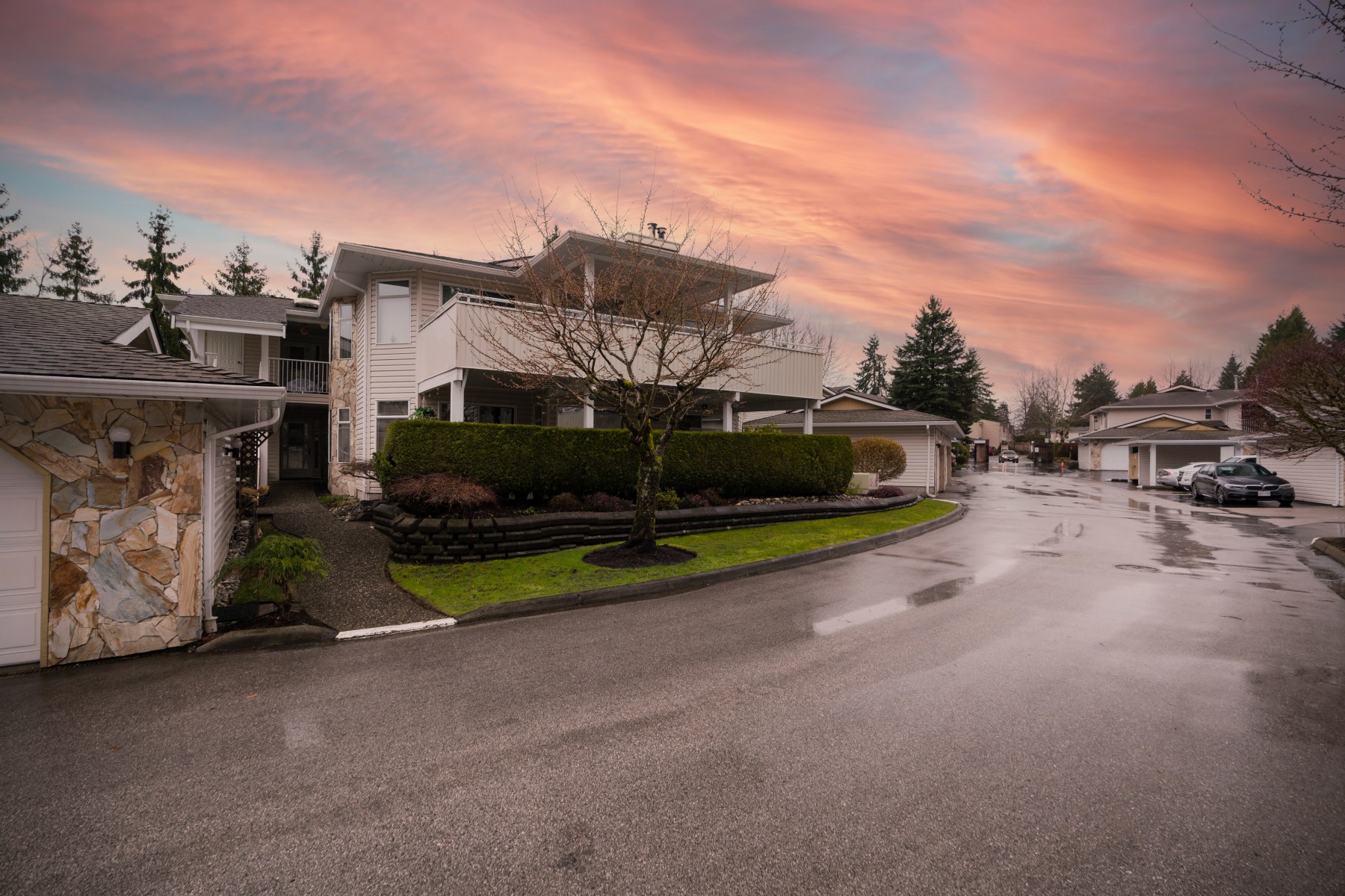 106 10584 153rd Street, Surrey
