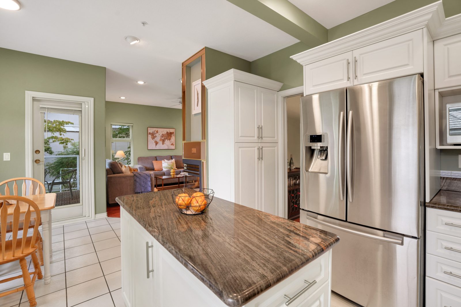 #11 915 Fort Fraser Rise, Port Coquitlam — Inside the home photo 12