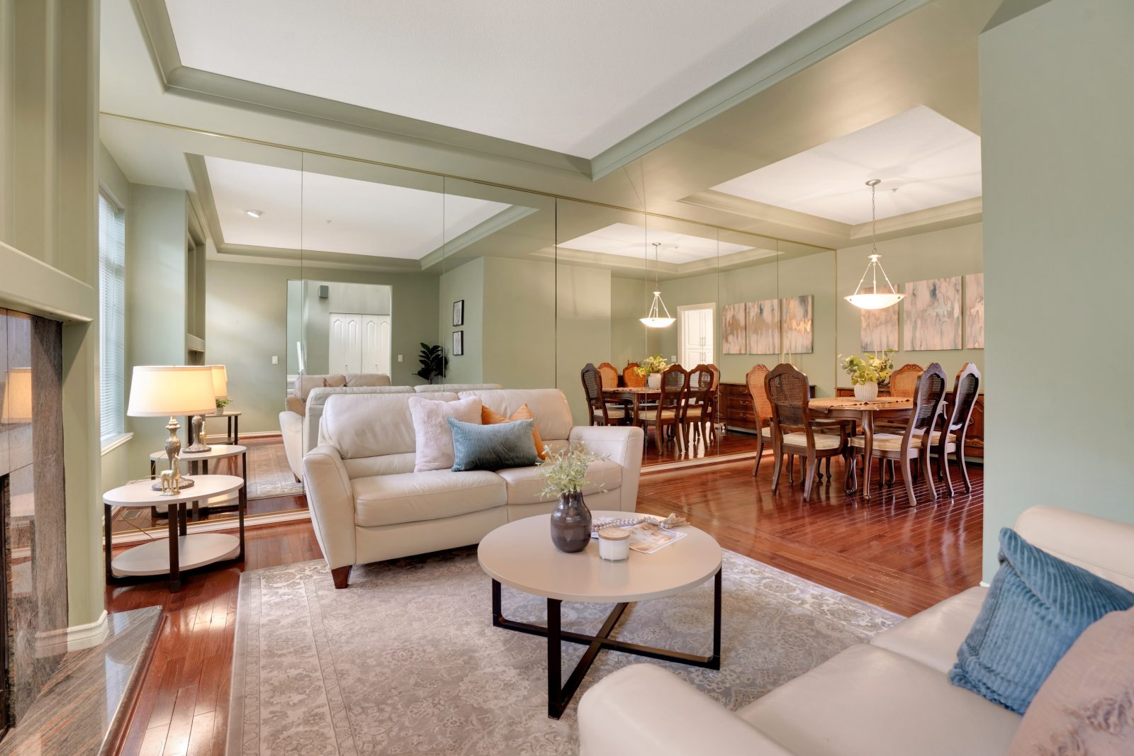 #11 915 Fort Fraser Rise, Port Coquitlam — Inside the home photo 4
