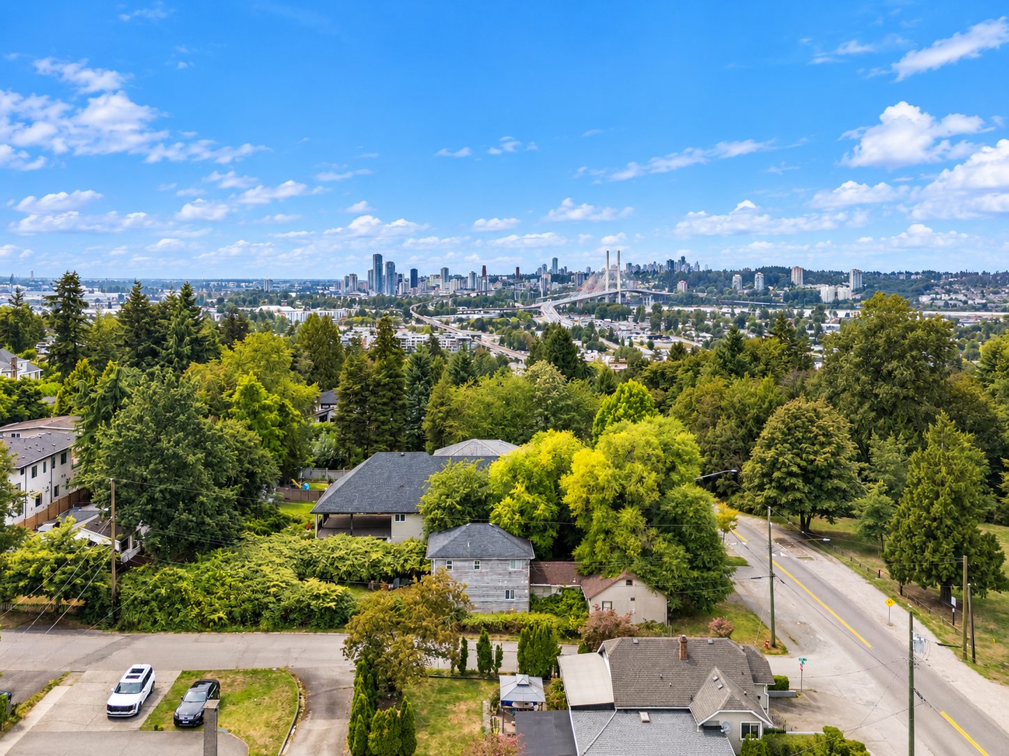 13090 111 Avenue, North Surrey — Inside the home photo 9