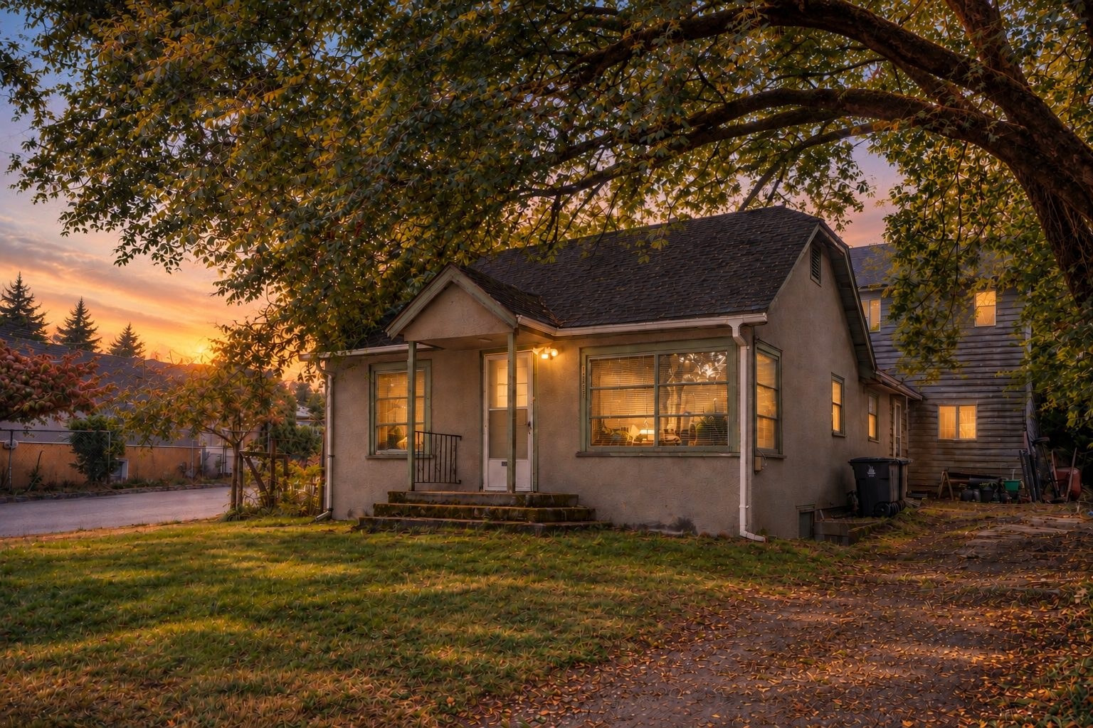 13090 111 Avenue, North Surrey