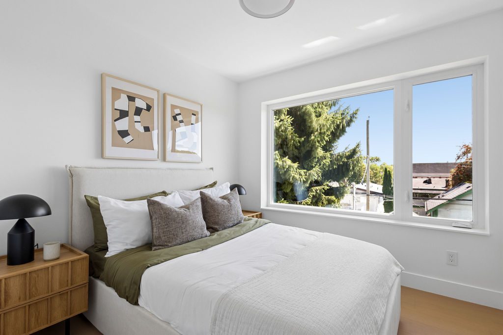 3 2124 E 8 Avenue, Vancouver — Inside the home photo 30
