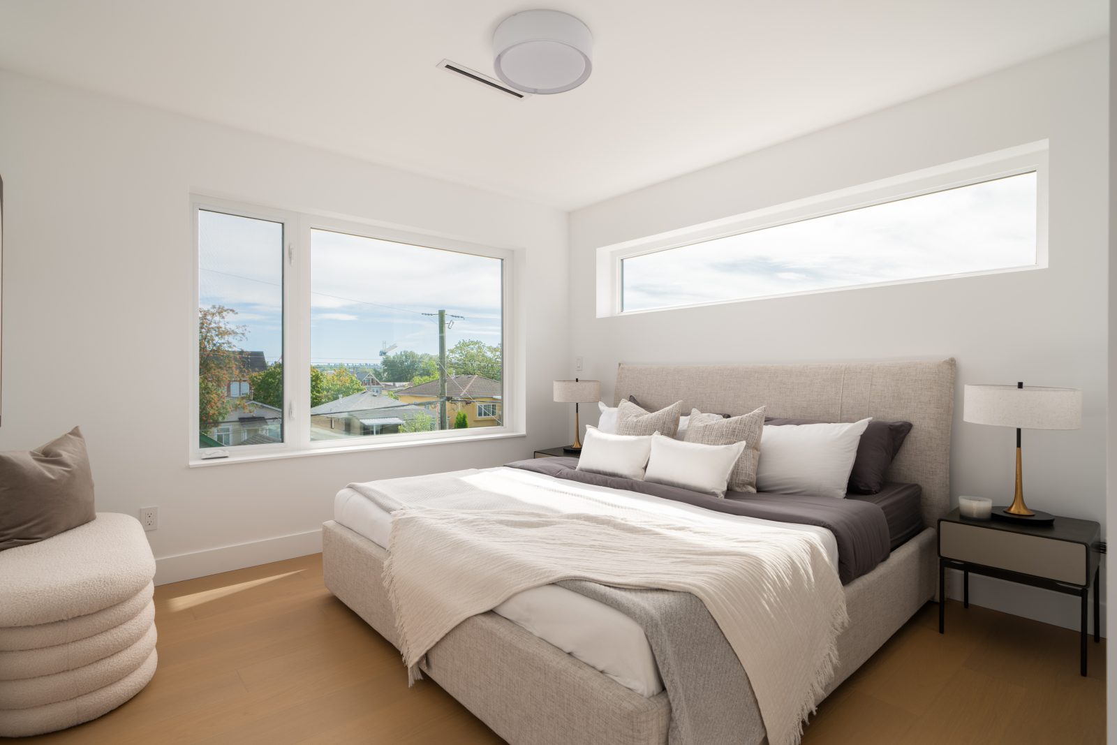 3 2124 E 8 Avenue, Vancouver — Inside the home photo 23