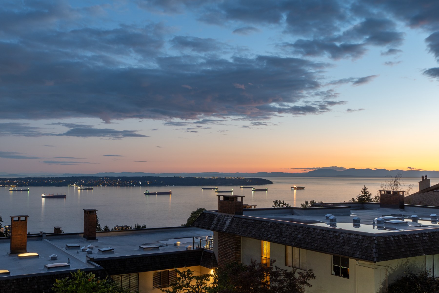 35 2216 Folkestone Way, West Vancouver