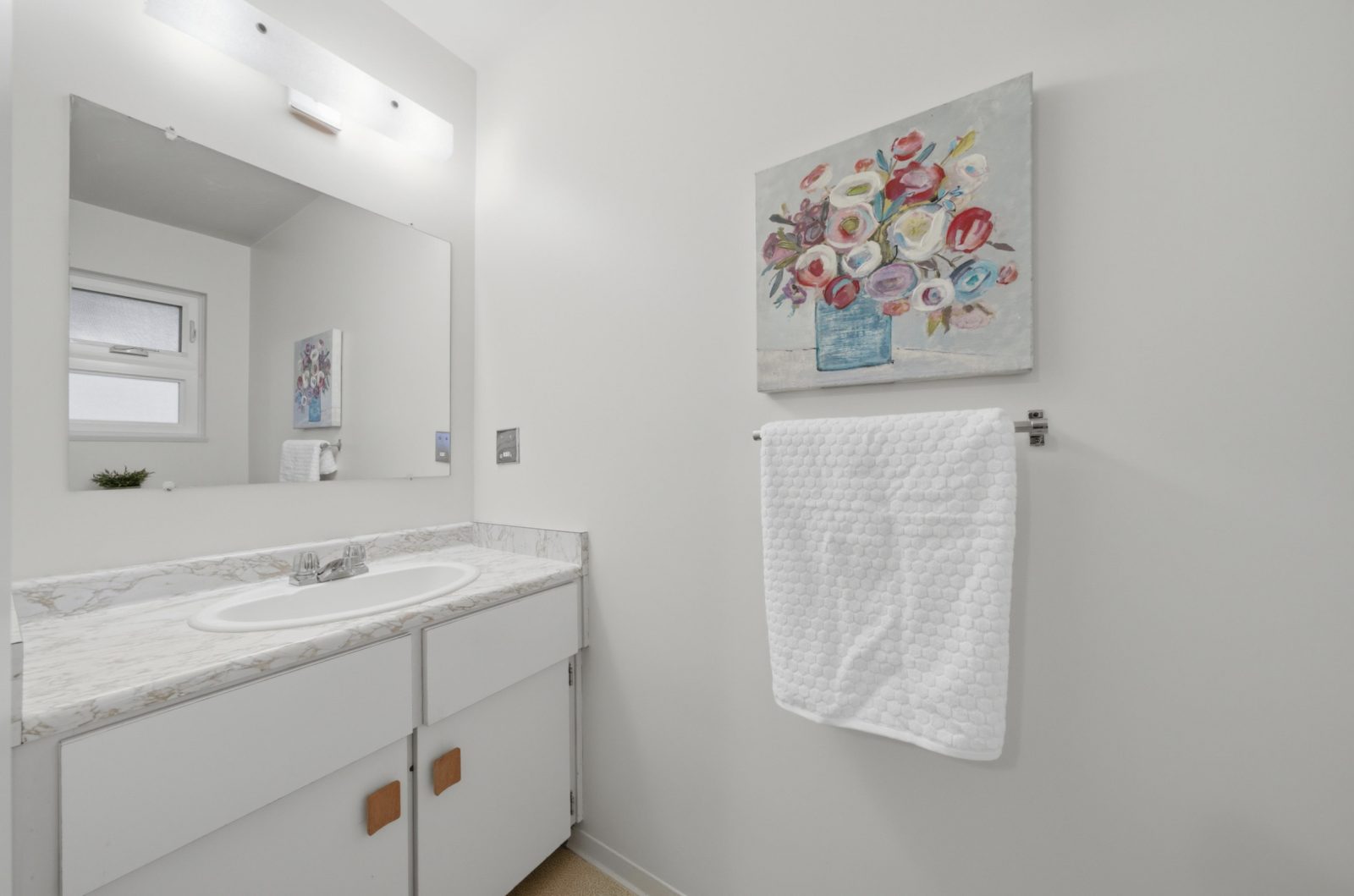 3963 Sefton Street, Port Coquitlam — Inside the home photo 13